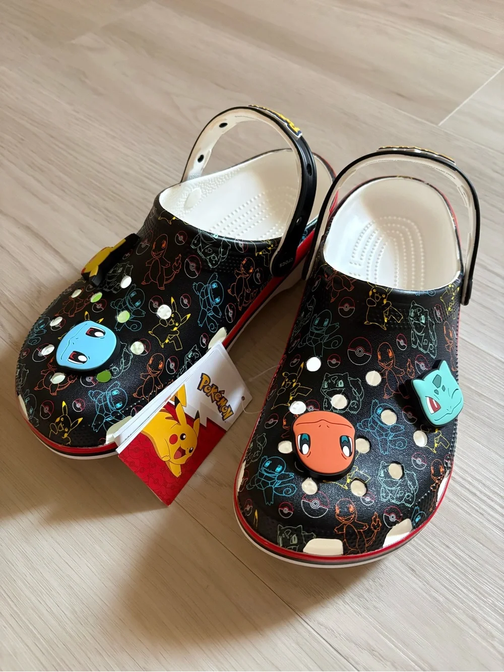 Crocs Classic Pokemon Clog Black Men M10 W12 Pikachu Charizard Jibbitz NWT